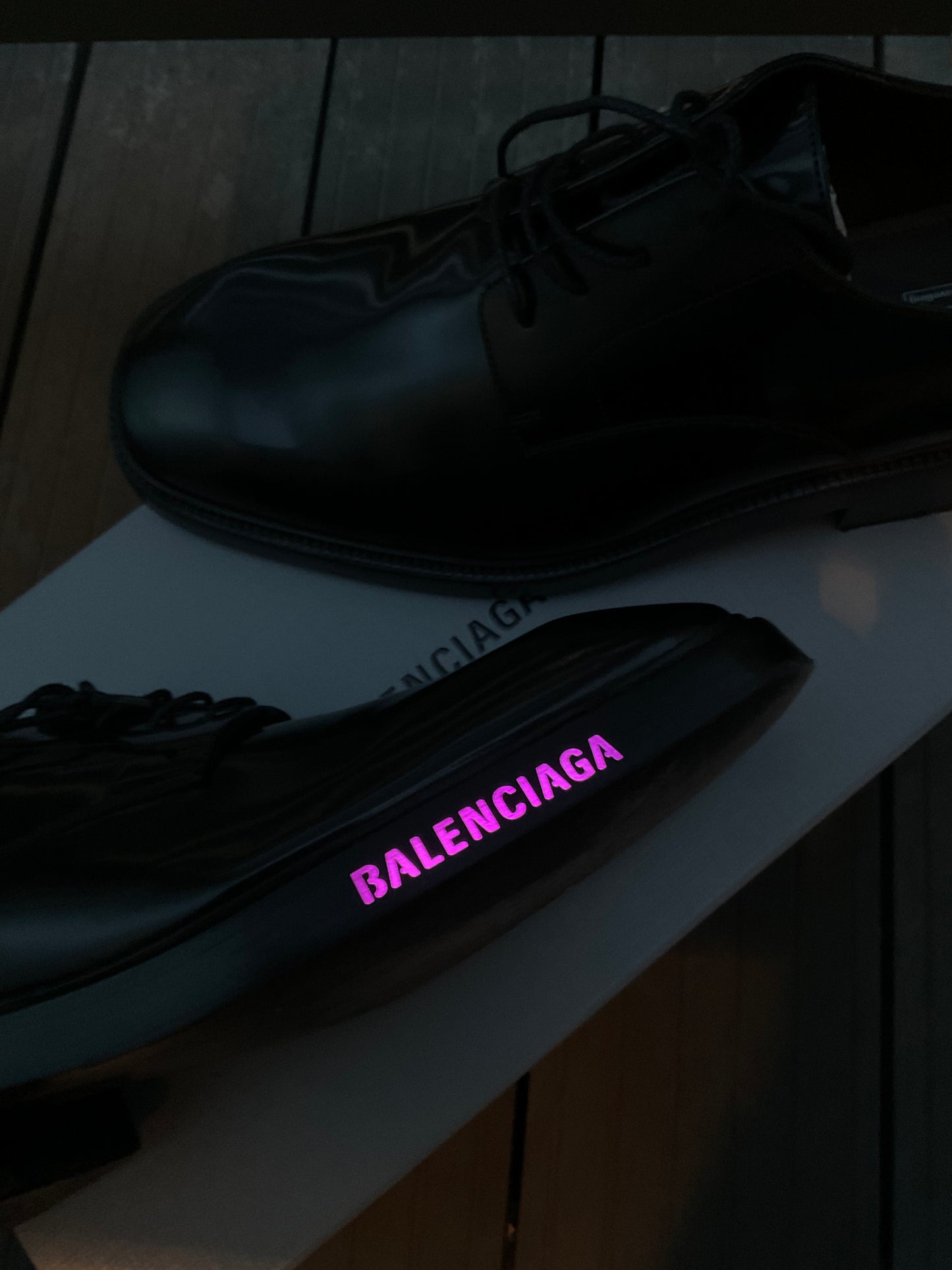 Balenciaga LED calfskin leather shoes