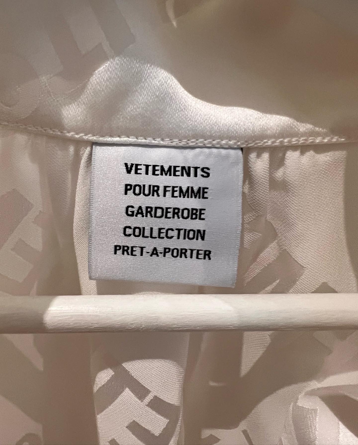 Vetement silk monogram shirt